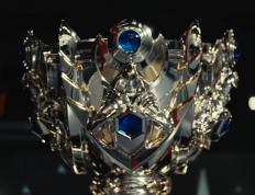 LOL迎来重大爆料！拳头官方透露，LCK明年的比赛，教练或参与指(zhǐ)挥