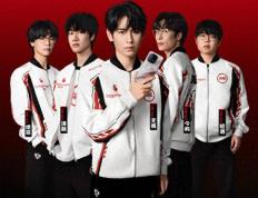 JDG战隊(duì)的新装备，是即将发布的iQOO 15