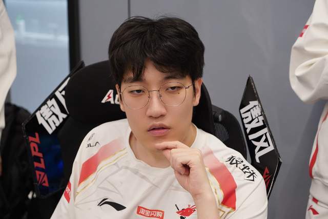 LPL季后賽(sài)：TES大战AL，胜者与BLG争夺联賽(sài)冠军！