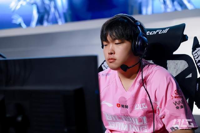 第三賽(sài)段总決(jué)賽(sài):TES与BLG的终局之战,银龍(lóng)杯与一号种子(zi)的归属!