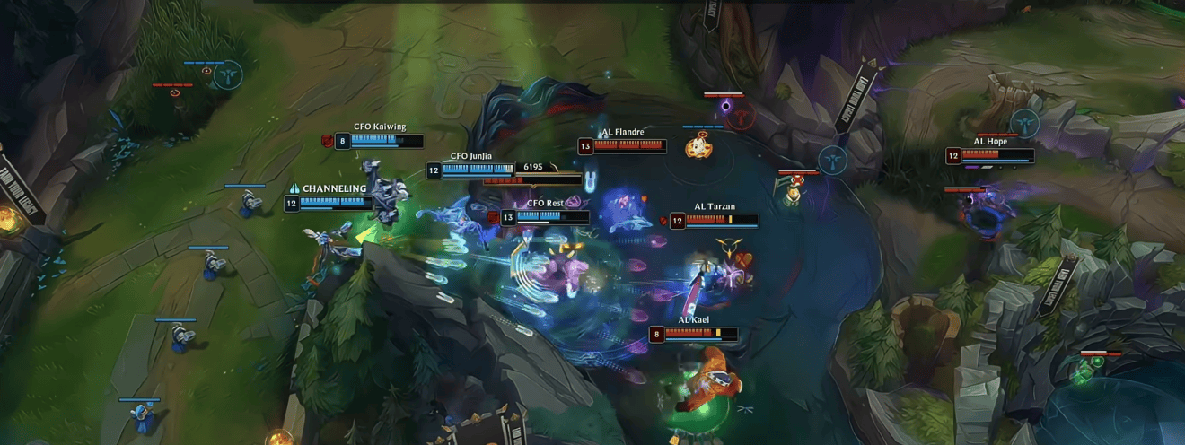 LOL赛事激战正酣，這(zhè)款游戏开启三国策略新体验