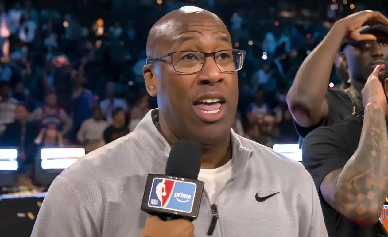 布朗率(lǜ)尼克斯季中赛夺冠！首季封神成实打(dǎ)实冠军教头，国王后悔吗？