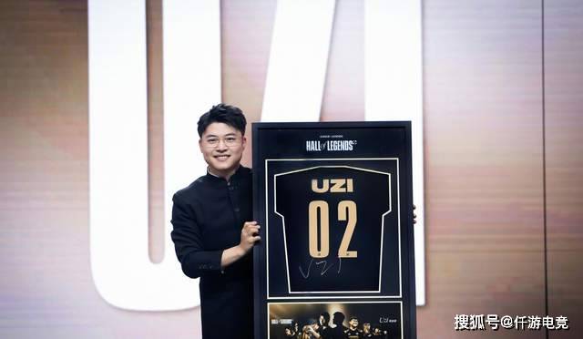 UZI复播后被问及“是否复出”，UZI：压力太大了，害怕身体吃不消